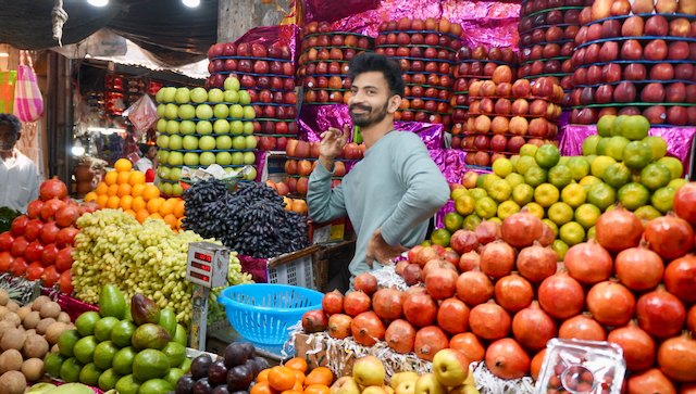 These guys are rightfully proud of their displays.
