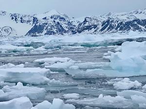 Photo of Dallas Smith